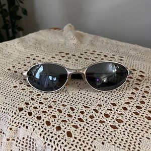 2000 Vintage Oakley C Wire Silver Frame sunglasses